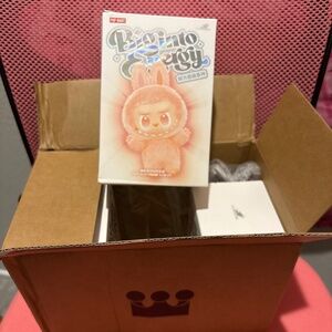 Labubu (serenity) 💚